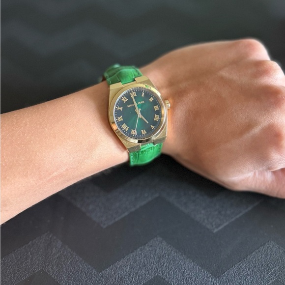 Michael Kors Channing Embossed-Leather Gold-Tone Watch - Picture 2 of 5